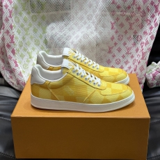 Louis Vuitton Low Shoes